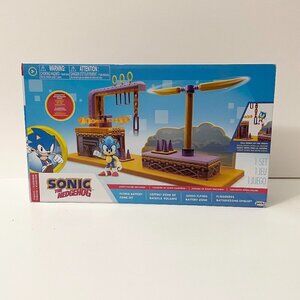 Sonic The Hedgehog Flying Battery Zone Interactive Set with Sonic Figure